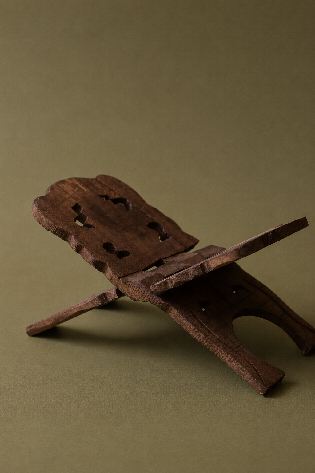 Heritage Book Stand