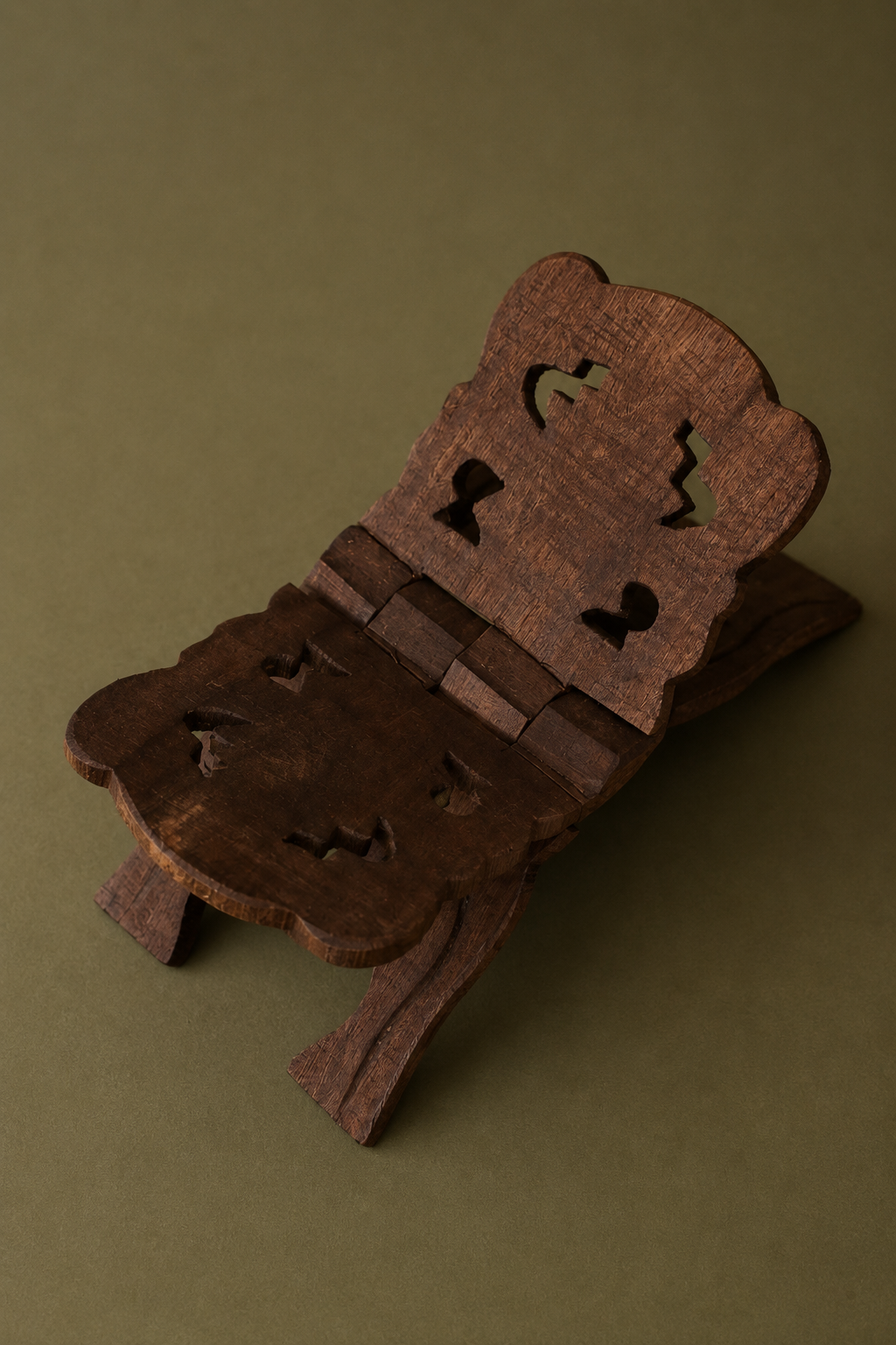 Heritage Book Stand